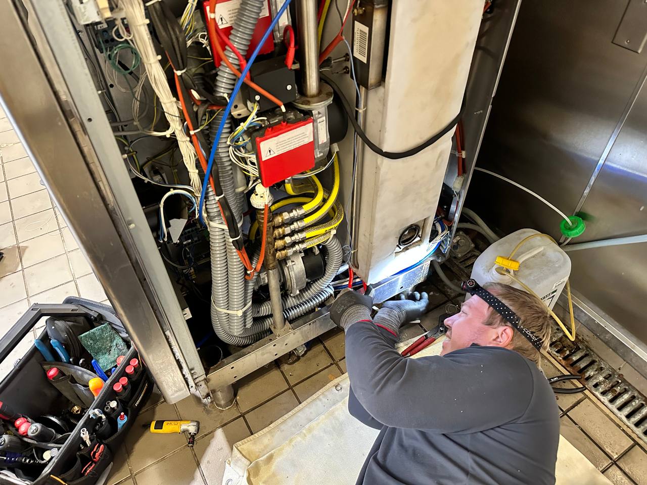 Completed appliance repair job 1